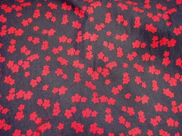 Small Daisy - Printed Stretch Denim